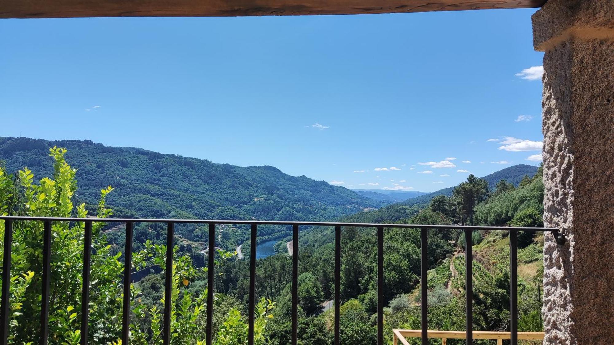 PearesXiravai-Ribeira Sacra别墅 外观 照片